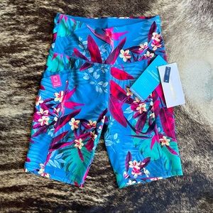 NWT Marika Brenda Yoga Leggings / Workout Shorts, Size M